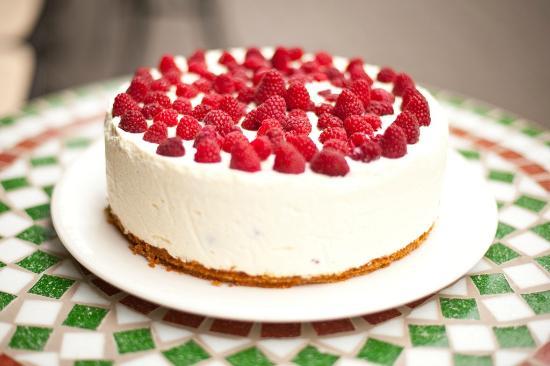 Pinavija Cafe & Bakery